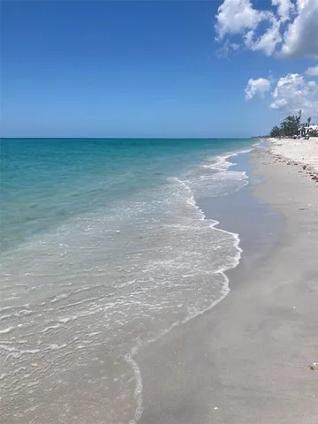 a view of dirt field