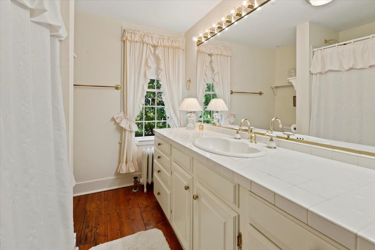 55 Monument Avenue Bennington, VT 05201 - Photo 27 of 38