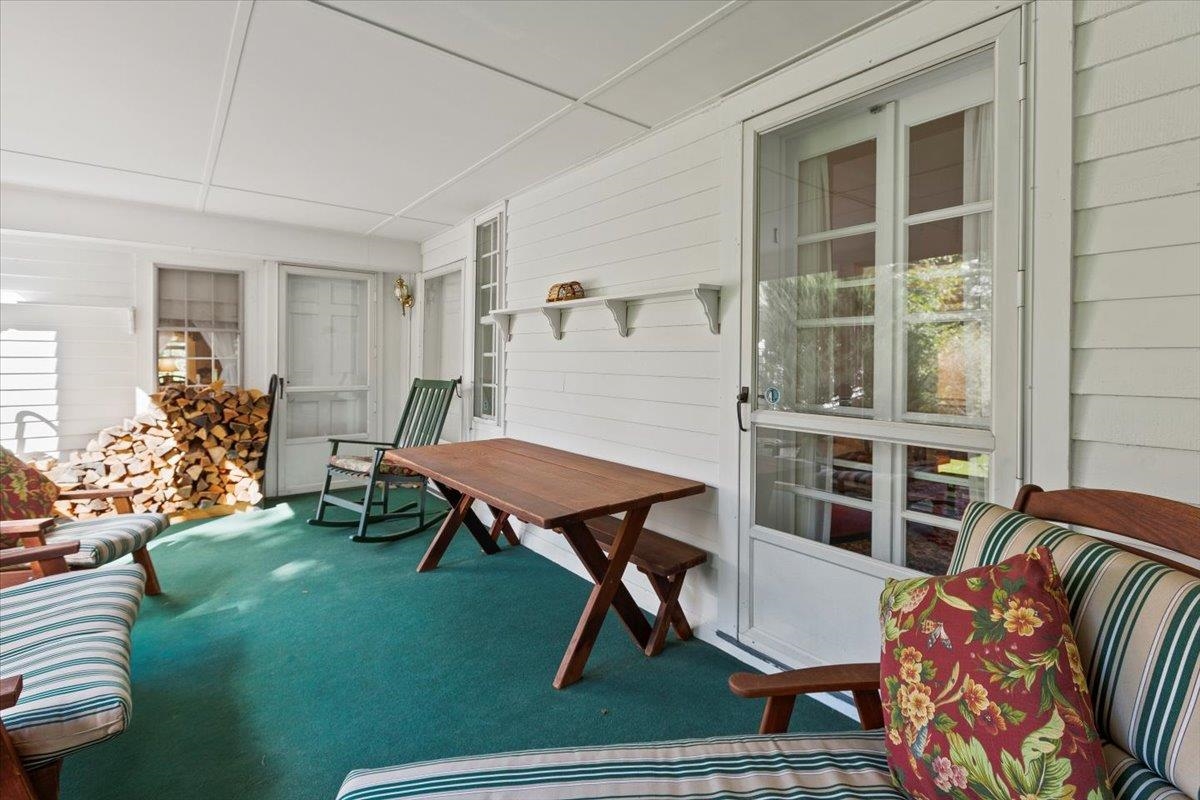 55 Monument Avenue Bennington, VT 05201 - Photo 31 of 38