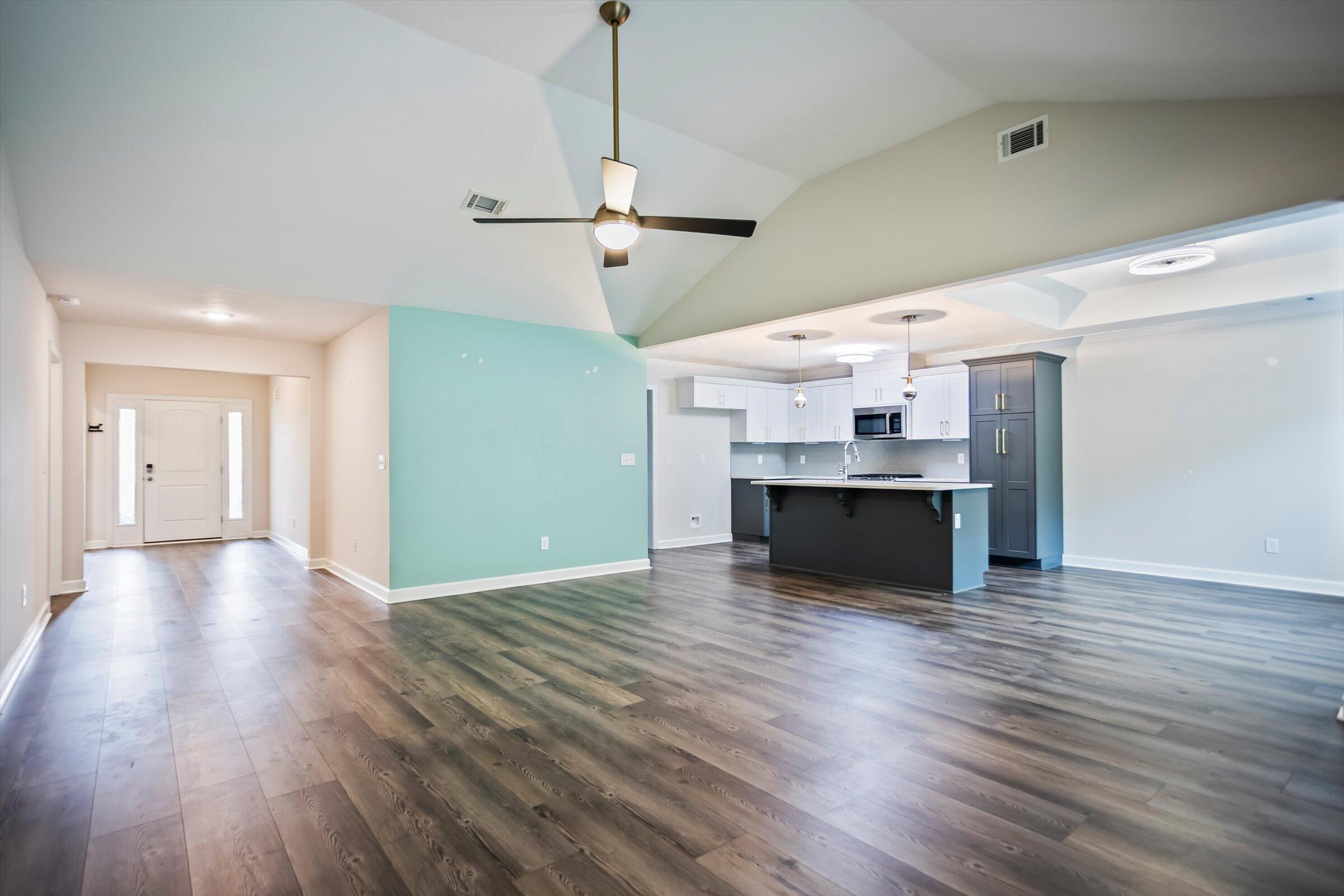 560 Schaver Loop Aiken, SC 29803 - Photo 10 of 36