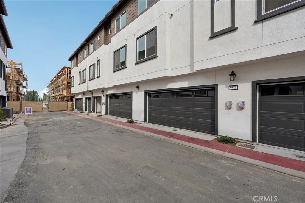 9549 Hannah Way Riverside, CA 92503 - Photo 10 of 35 Gallery Image 10