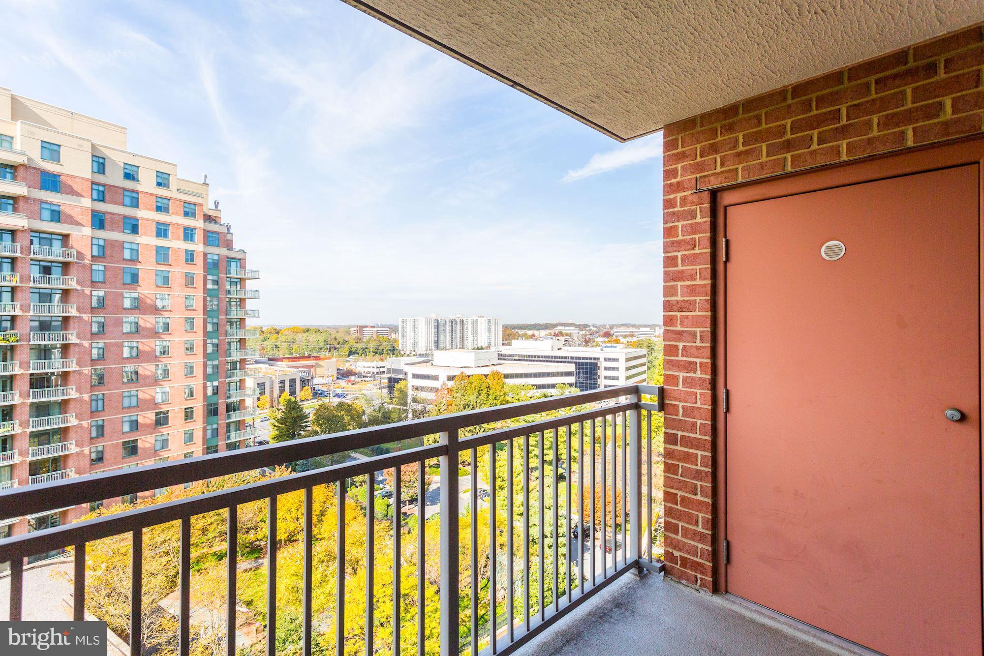 11710 Old Georgetown Road, Unit 1127 North Bethesda, MD 20852 - Photo 24 of 30 a view of city from a balcony