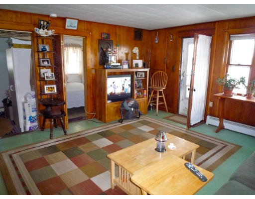 5 Parrott Road Nahant, MA 01908 - Photo 8 of 15 Gallery Image 8