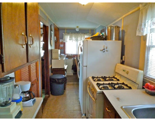 5 Parrott Road Nahant, MA 01908 - Photo 10 of 15 Gallery Image 10