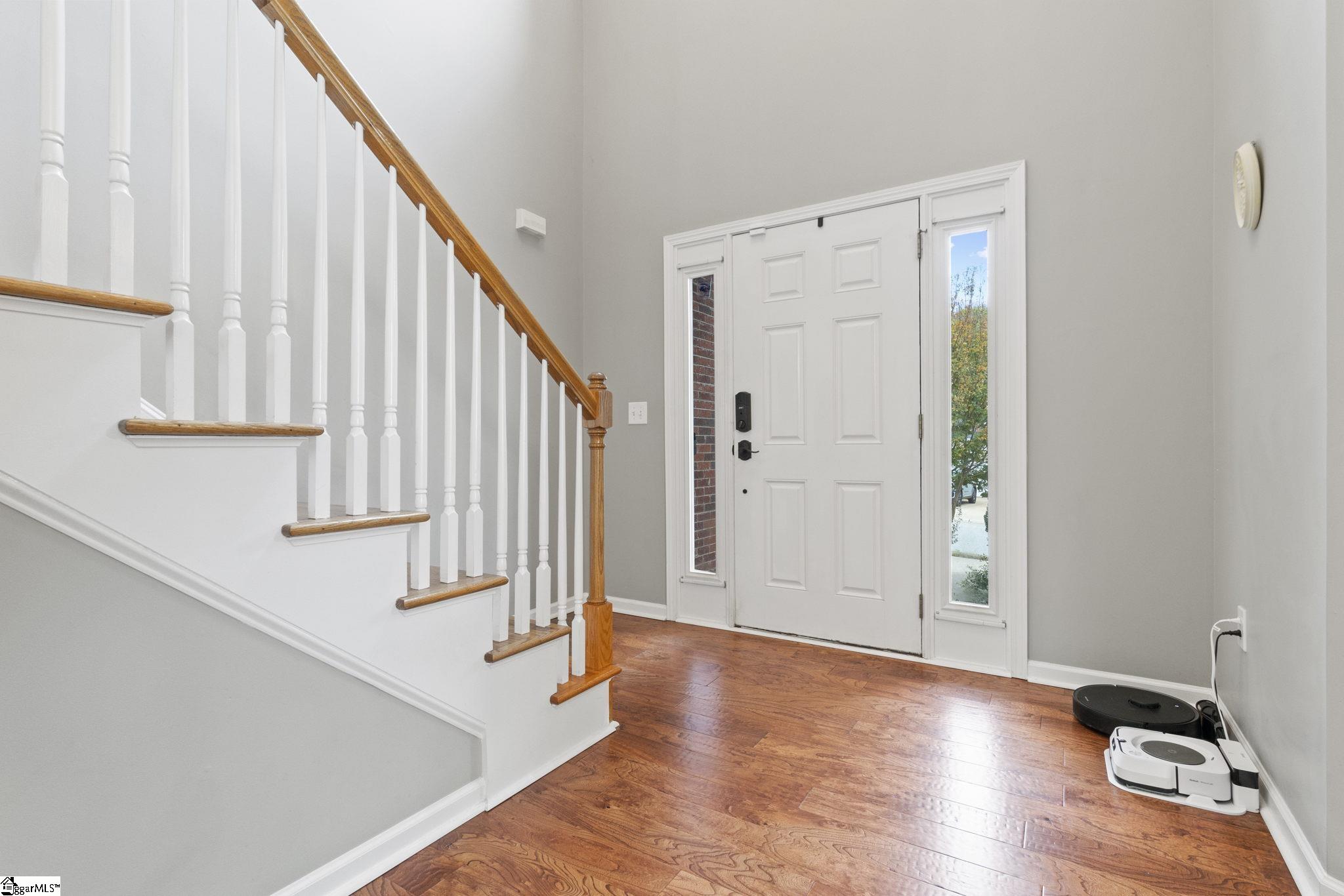 604 Meadow Grove Way Greer, SC 29650 - Photo 6 of 30 Gallery Image 6