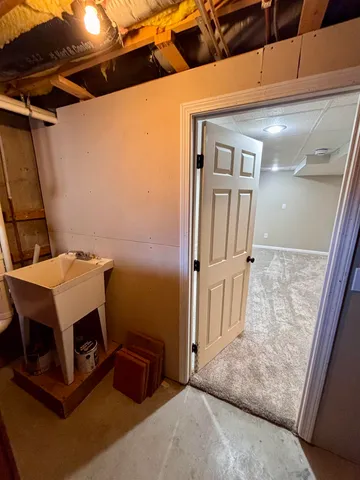 $629,999 | 312 Whittington Street, Manchester, NH 03104