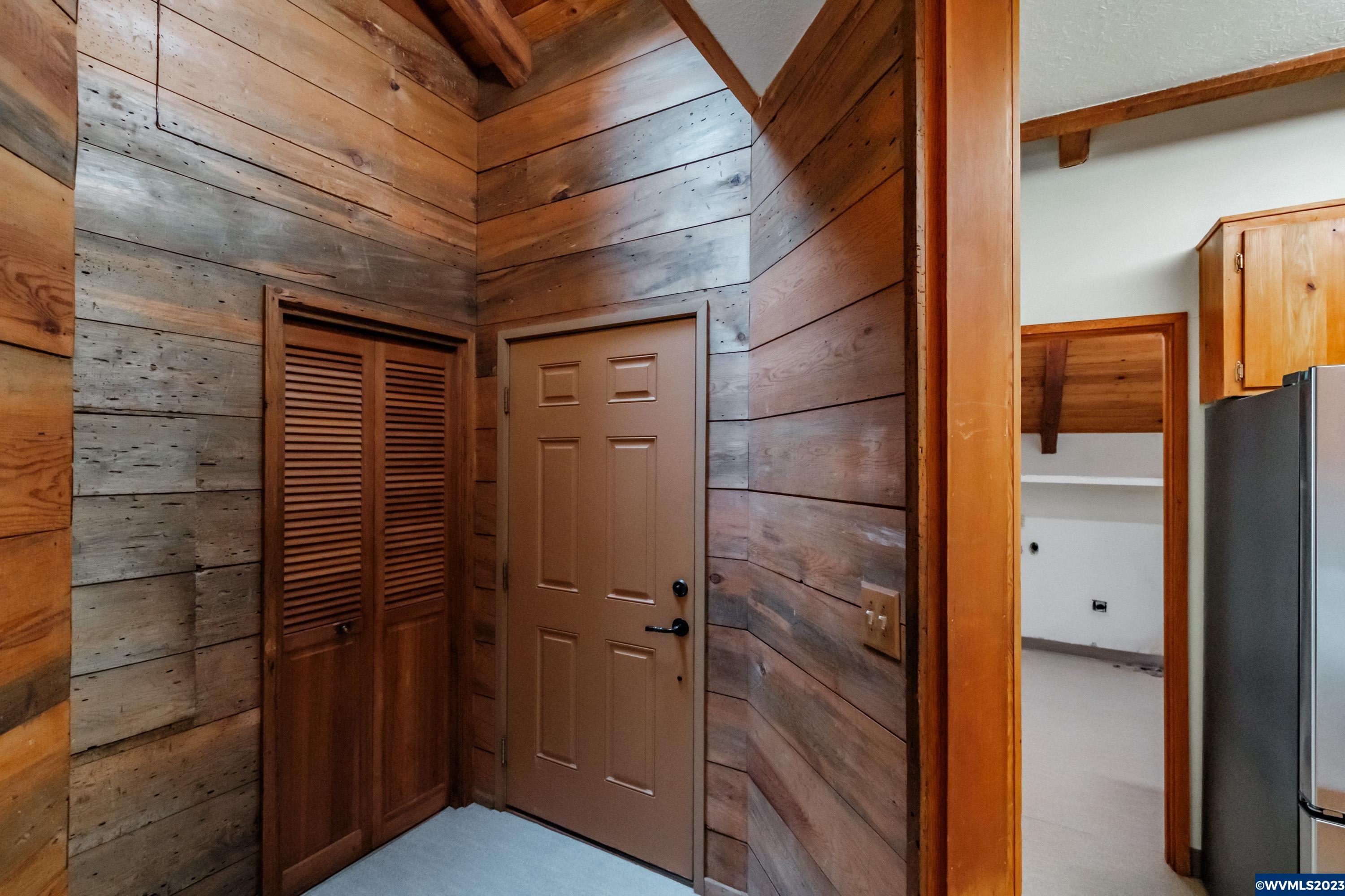 6840 Macleay Road Southeast Salem, OR 97317 - Photo 6 of 41 Gallery Image 6