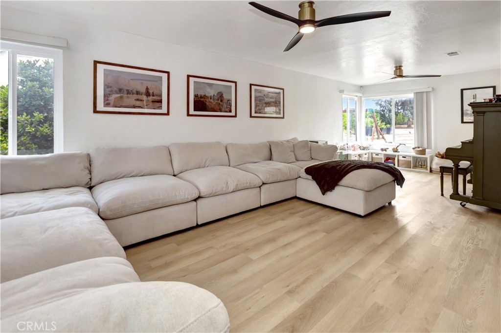 22041 Windtree Avenue Wildomar, CA 92595 - Photo 12 of 30