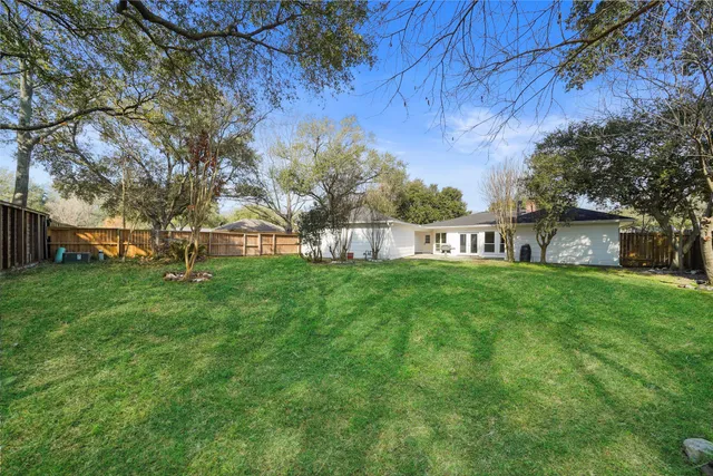 $2,650 | 16121 Singapore Lane, Jersey Village, TX 77040