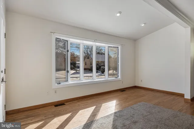 $3,500 | 306 Lincoln Avenue, Cherry Hill, NJ 08002