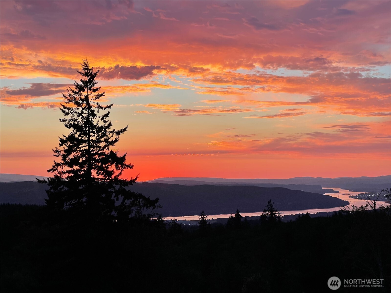 2355 China Garden Road Kalama, WA 98625 - Photo 2 of 38