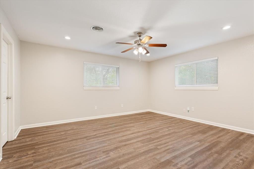 2025 Lenamon Street Waco, TX 76710 - Photo 12 of 24