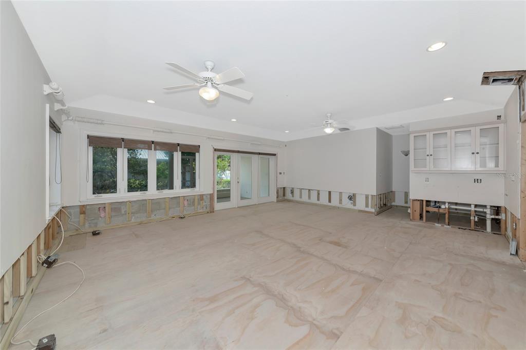 2305 Riverview Boulevard Bradenton, FL 34205 - Photo 30 of 71 a view of an empty room with furniture and a window