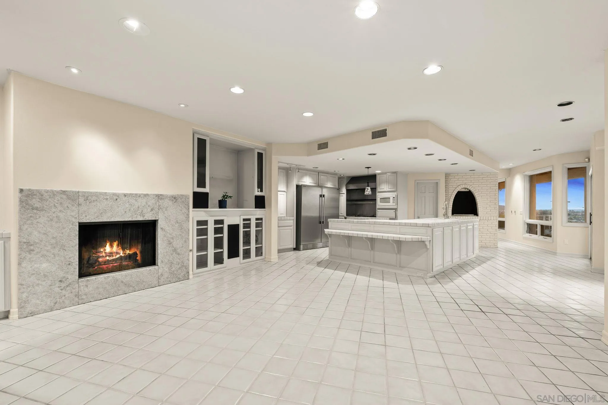 10595 Russell Road La Mesa, CA 91941 - Photo 15 of 40