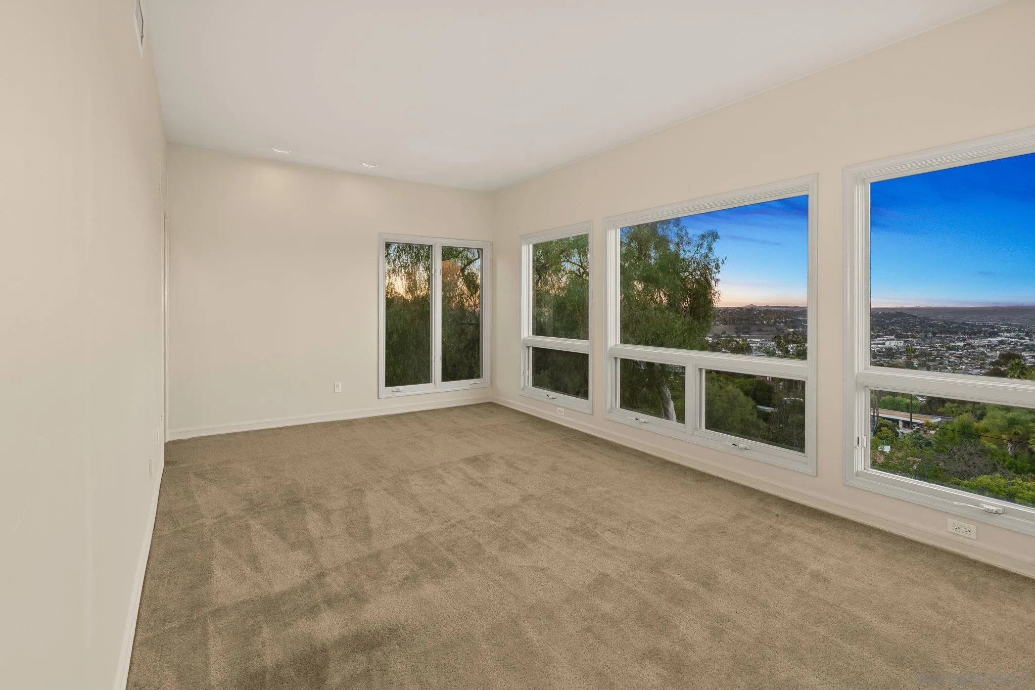 10595 Russell Road La Mesa, CA 91941 - Photo 33 of 40 an empty room with windows