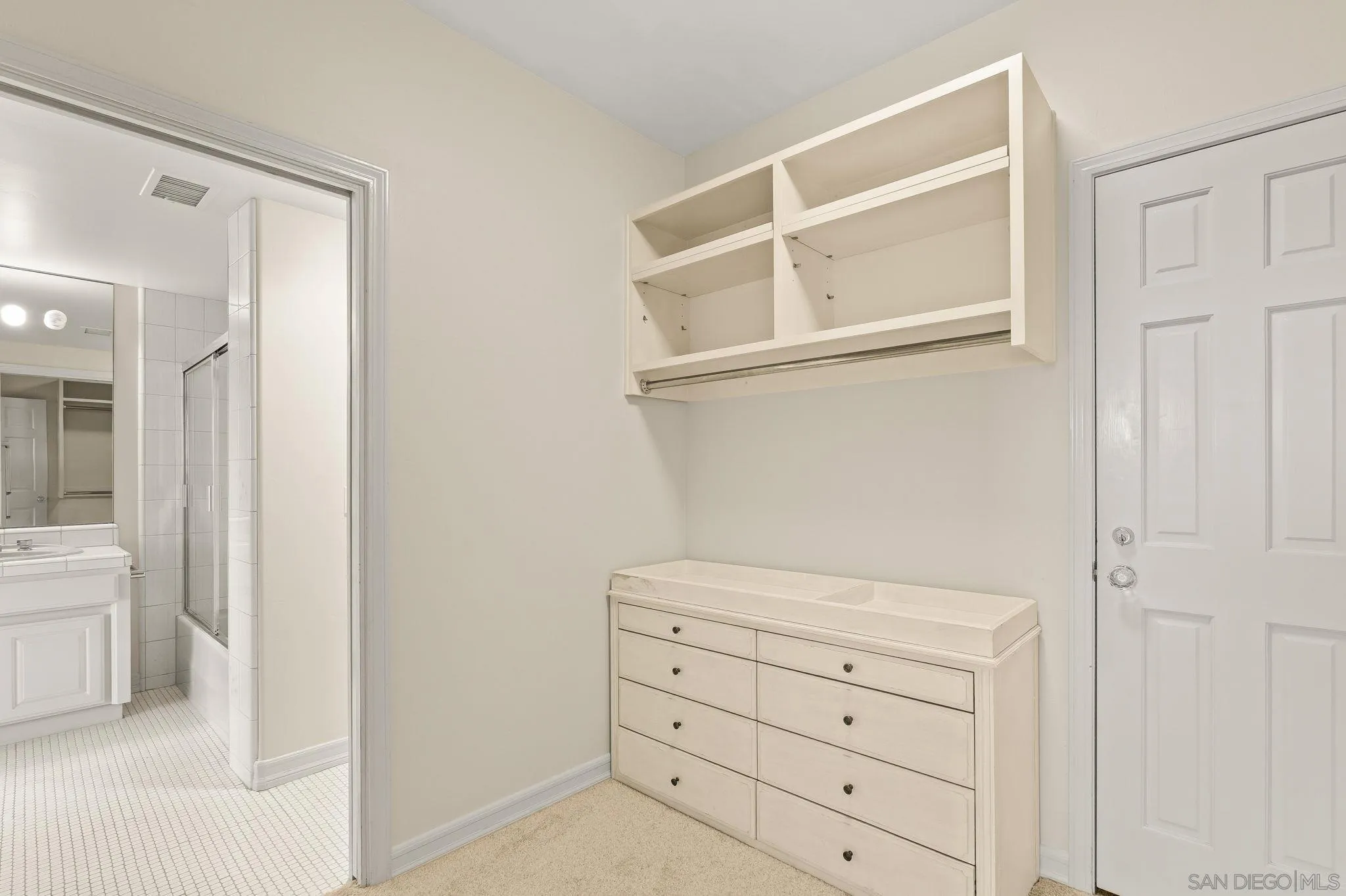 10595 Russell Road La Mesa, CA 91941 - Photo 38 of 40 a view of an empty walk in closet