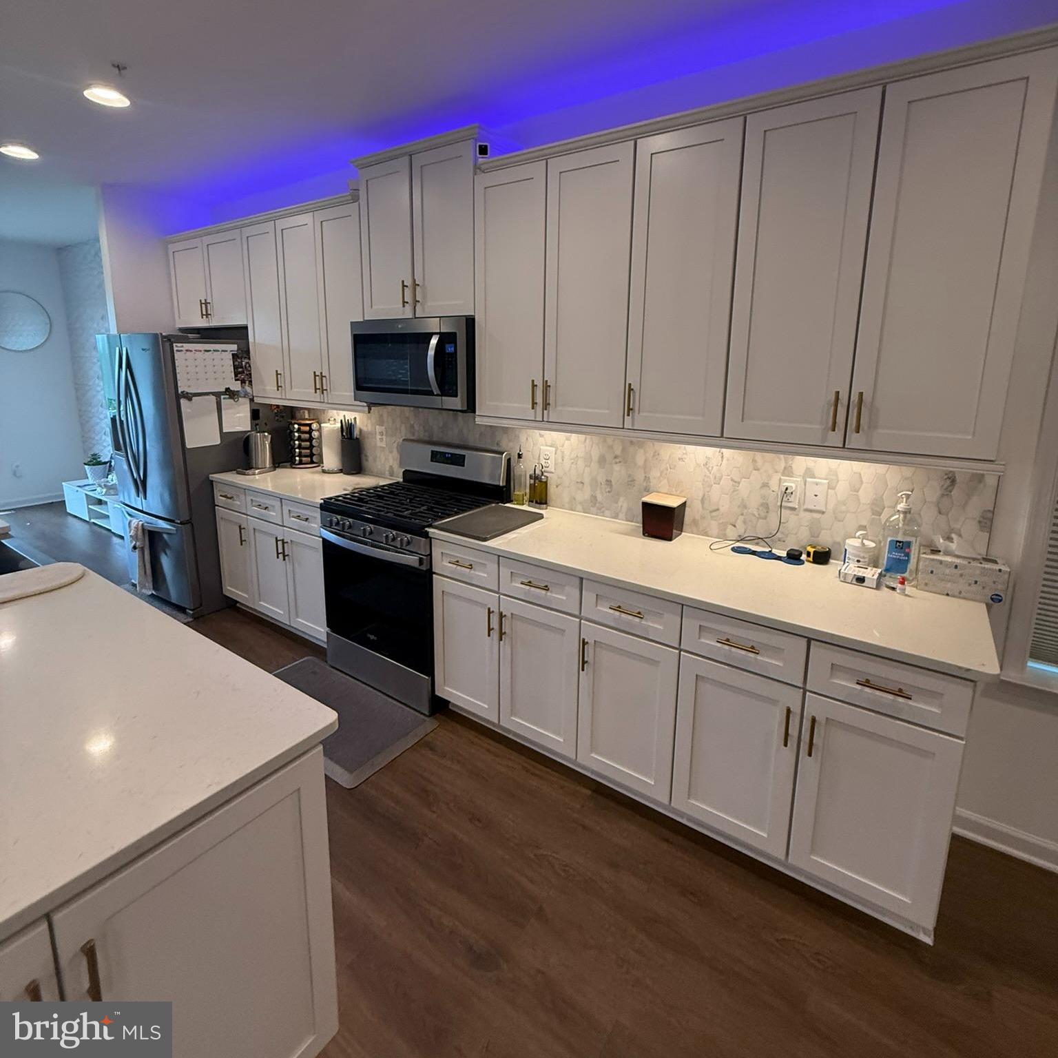 1011 Highpoint Trail Laurel, MD 20707 - Photo 48 of 57 Custom cabinets, Soft close doors, and organizers