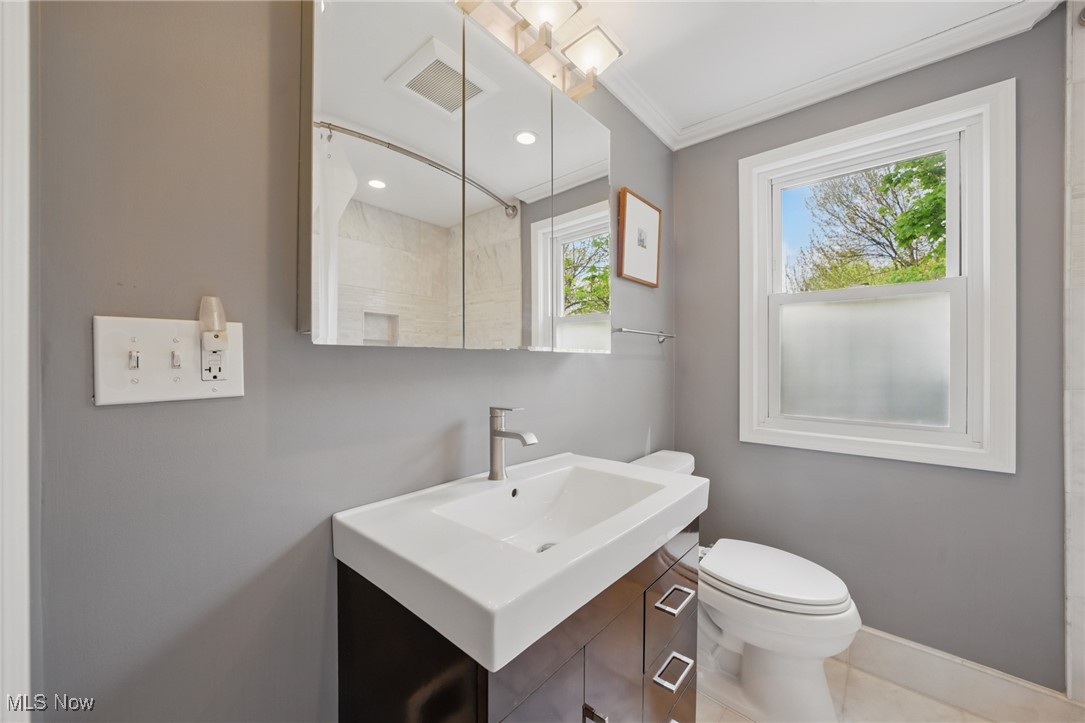 1315 Clearview Road Cleveland, OH 44124 - Photo 24 of 28