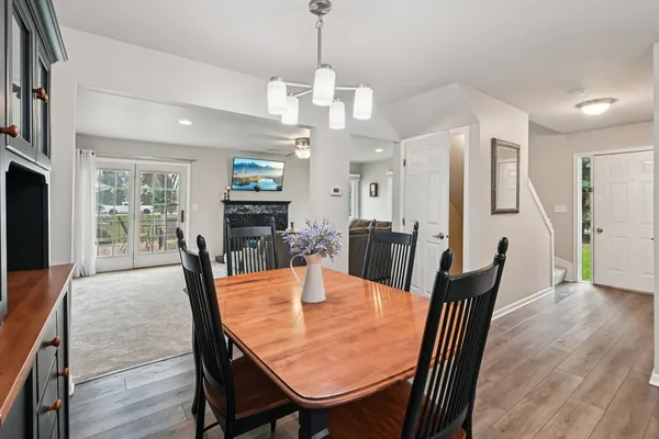 $365,000 | 1628 Hilton Head Drive, Naperville, IL 60563