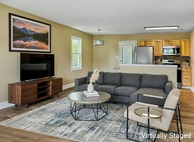 $1,450 | 586 Foxfield Road, Hopkinsville, KY 42240