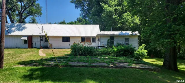 $55,000 | 21904 Highway 24, Lewistown, IL 61542
