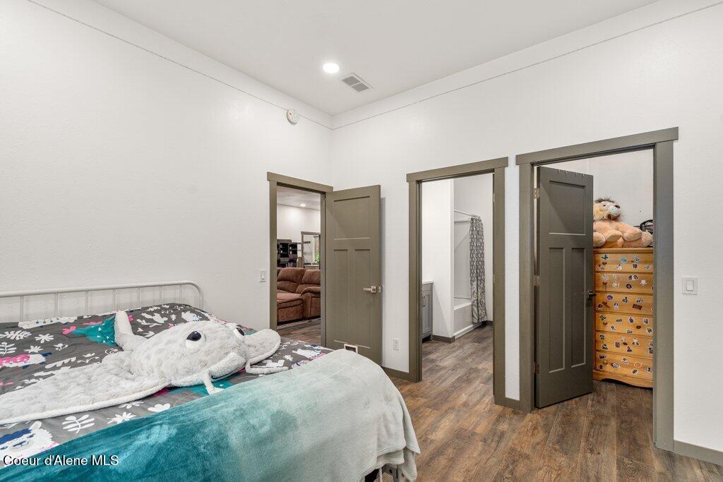 140 Wright Road Kingston, ID 83839 - Photo 11 of 21 bedroom 1