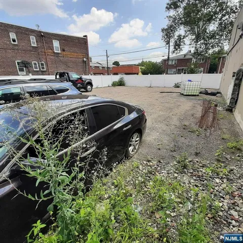 $699,000 | Undisclosed Address, Cliffside Park, NJ 07010