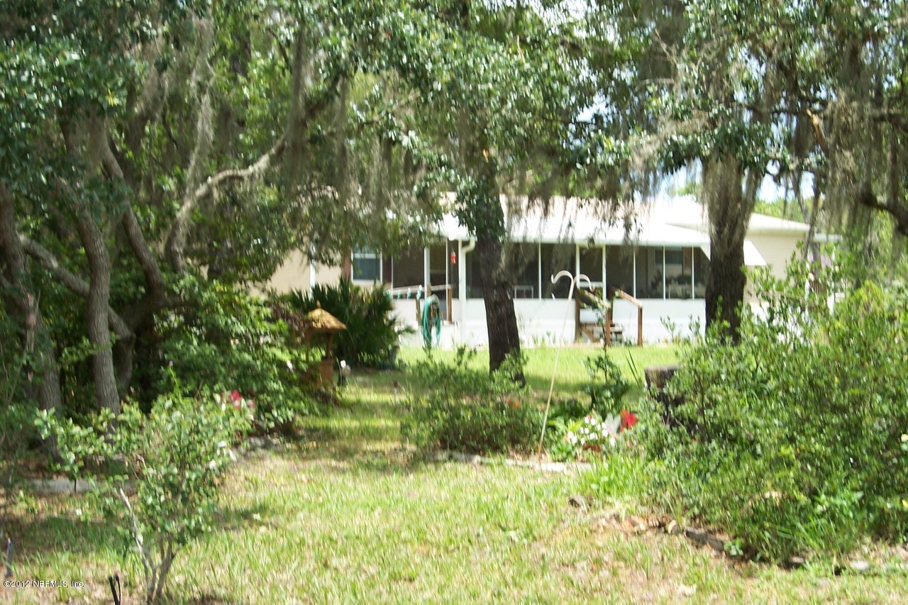 116 Ketner Road Welaka, FL 32112 - Photo 3 of 32 Front of home view 3