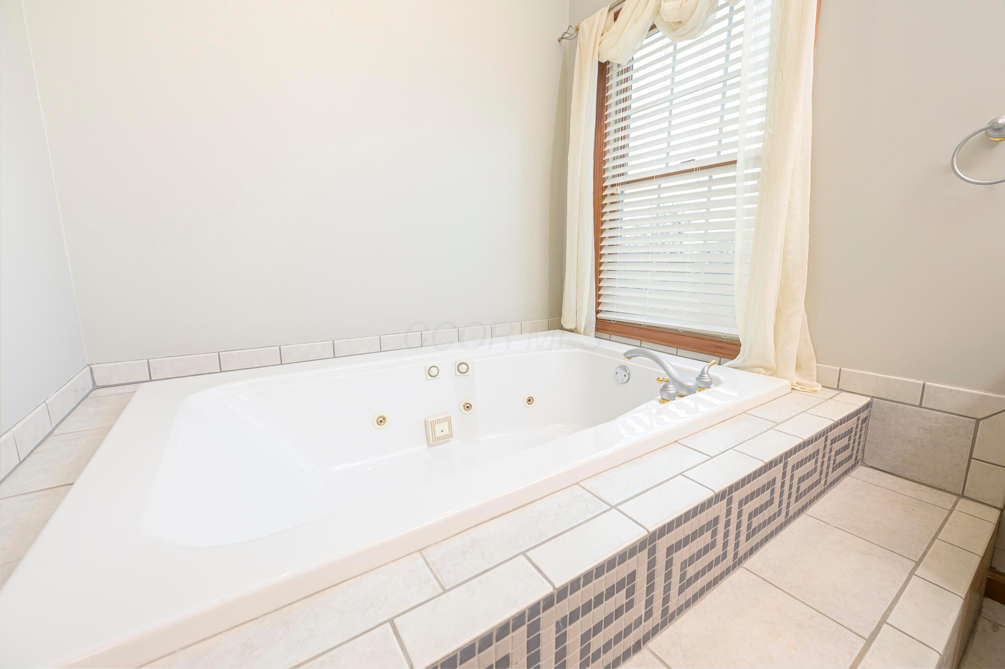 9281 Willowview Road Belle Center, OH 43310 - Photo 37 of 41 9281 Willow View Rd-32