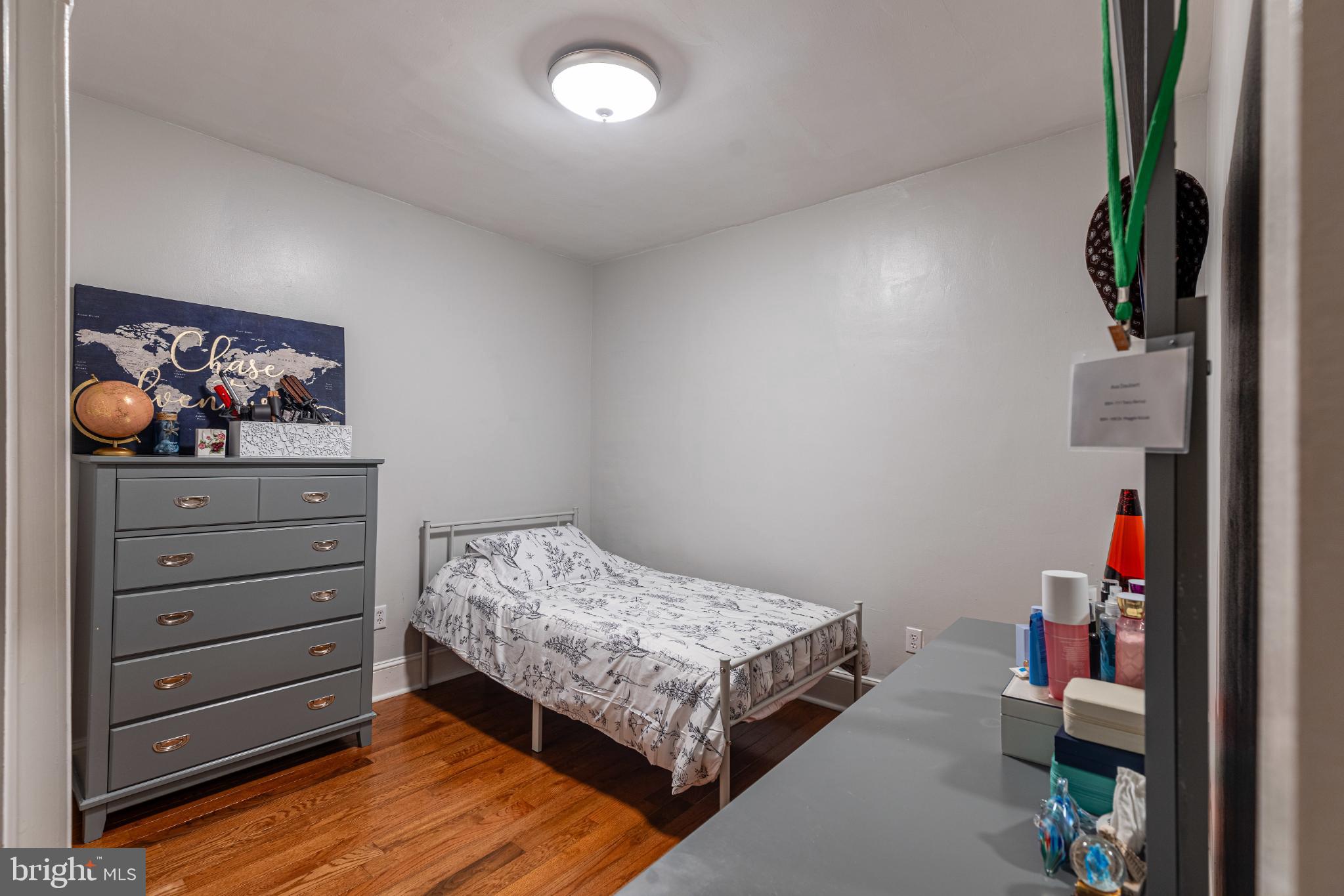 27 Hebb Road Hagerstown, MD 21740 - Photo 19 of 29 Cozy bedroom with modern touches.