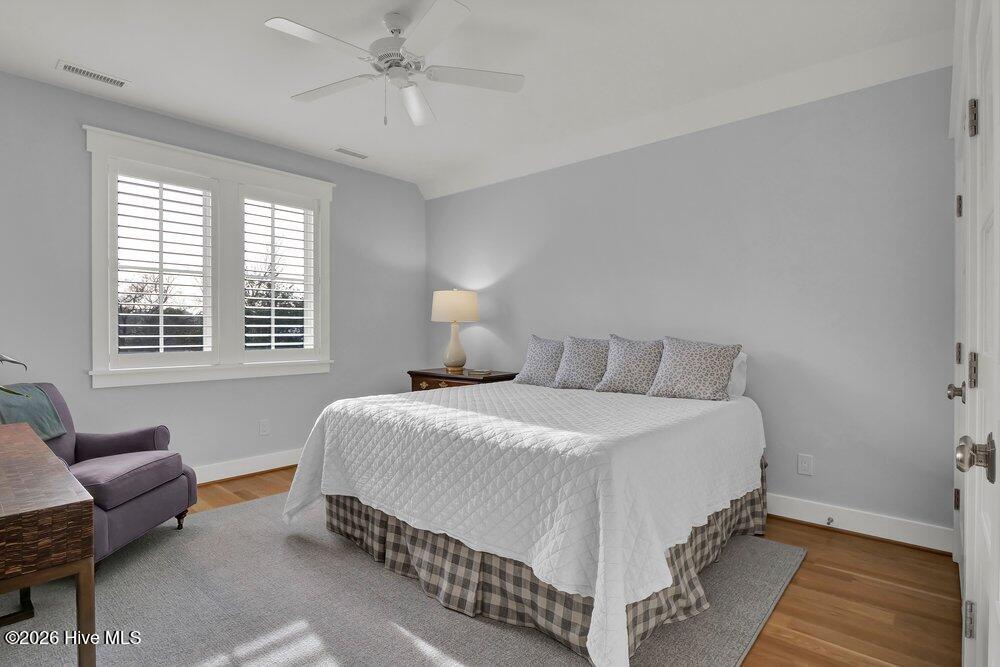 2322 Scotts Hill Loop Road Wilmington, NC 28411 - Photo 42 of 73 guest suite #3