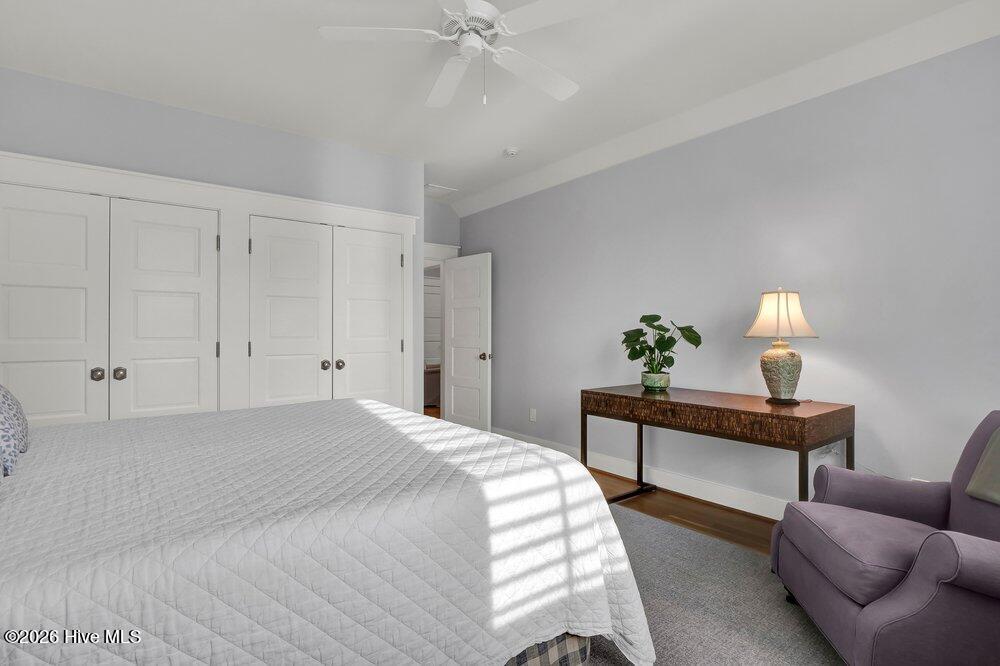 2322 Scotts Hill Loop Road Wilmington, NC 28411 - Photo 43 of 73 guest suite #3