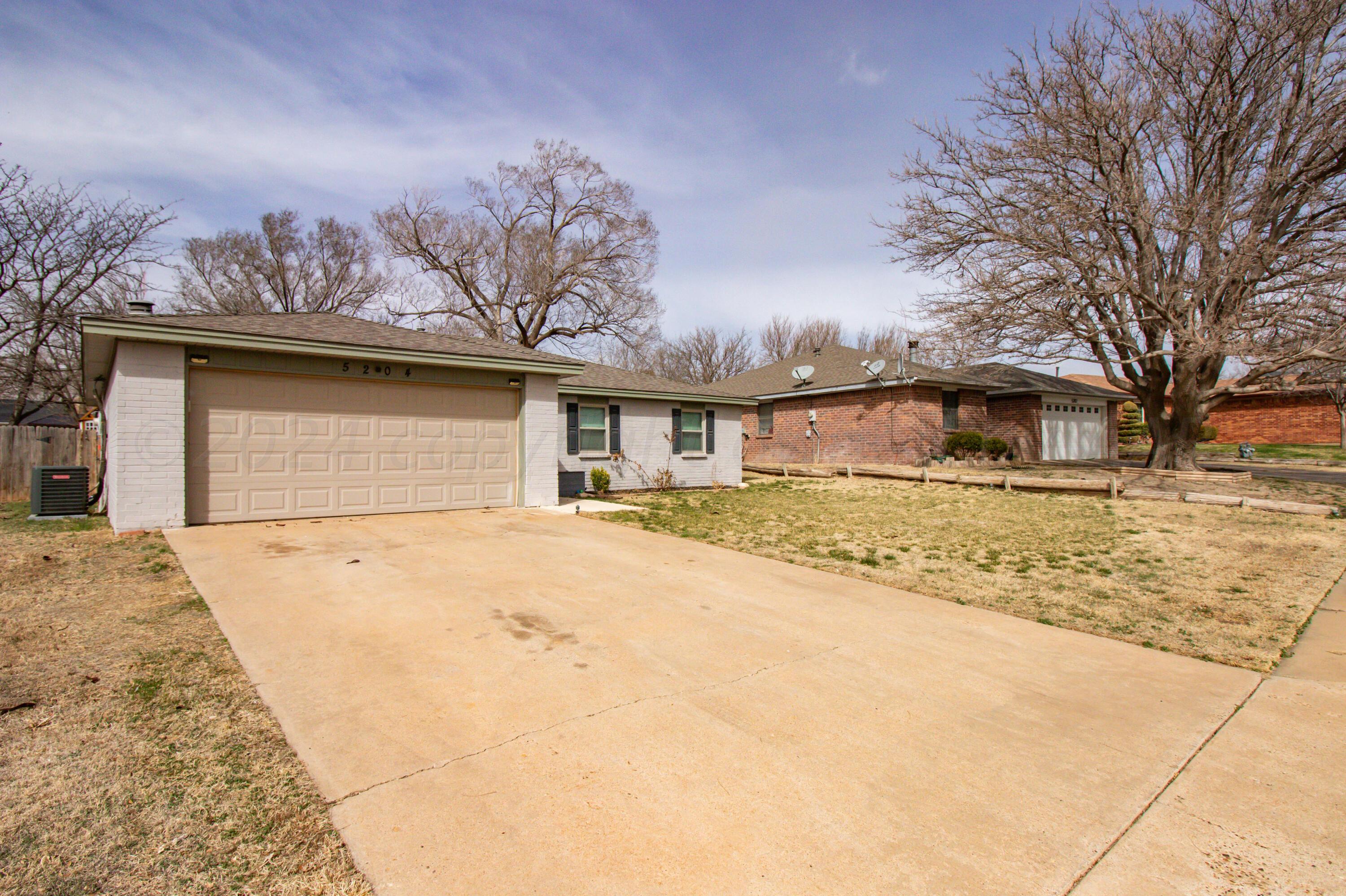 5204 Raindrop Lane Amarillo, TX 79110 - Photo 3 of 31 03