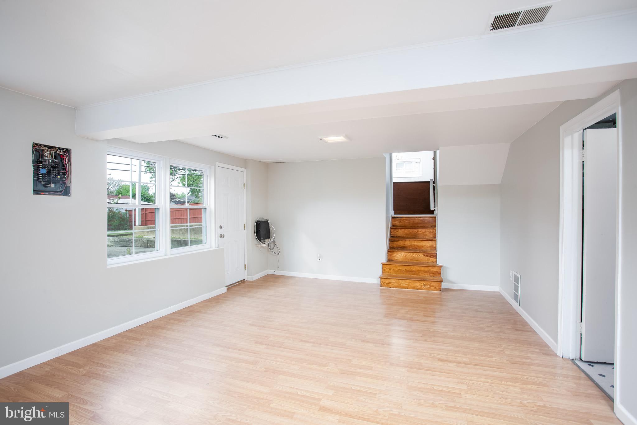 1018 Southridge Road Baltimore, MD 21228 - Photo 27 of 50