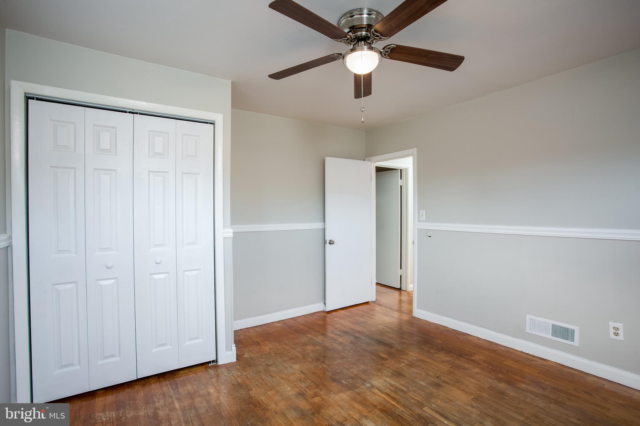 1018 Southridge Road Baltimore, MD 21228 - Photo 38 of 50