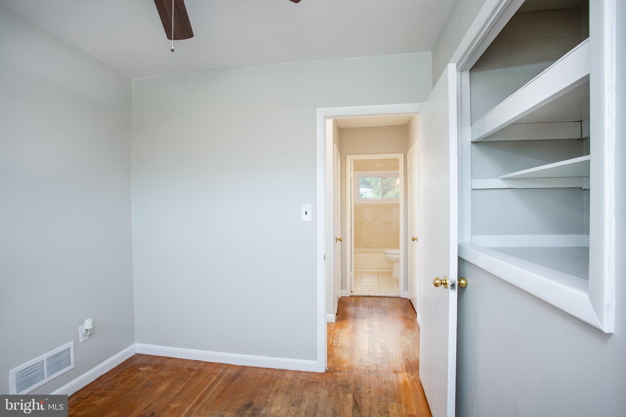 1018 Southridge Road Baltimore, MD 21228 - Photo 40 of 50