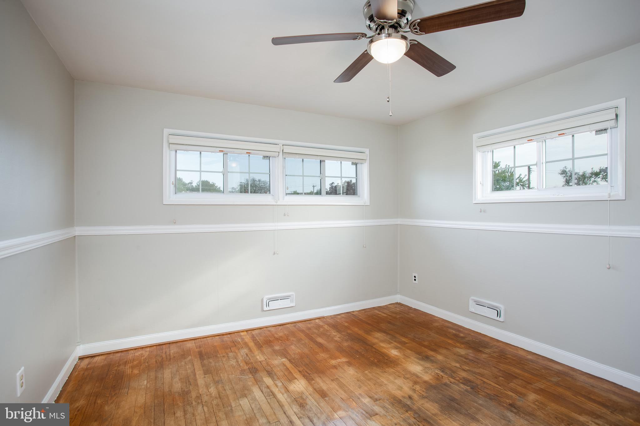 1018 Southridge Road Baltimore, MD 21228 - Photo 43 of 50