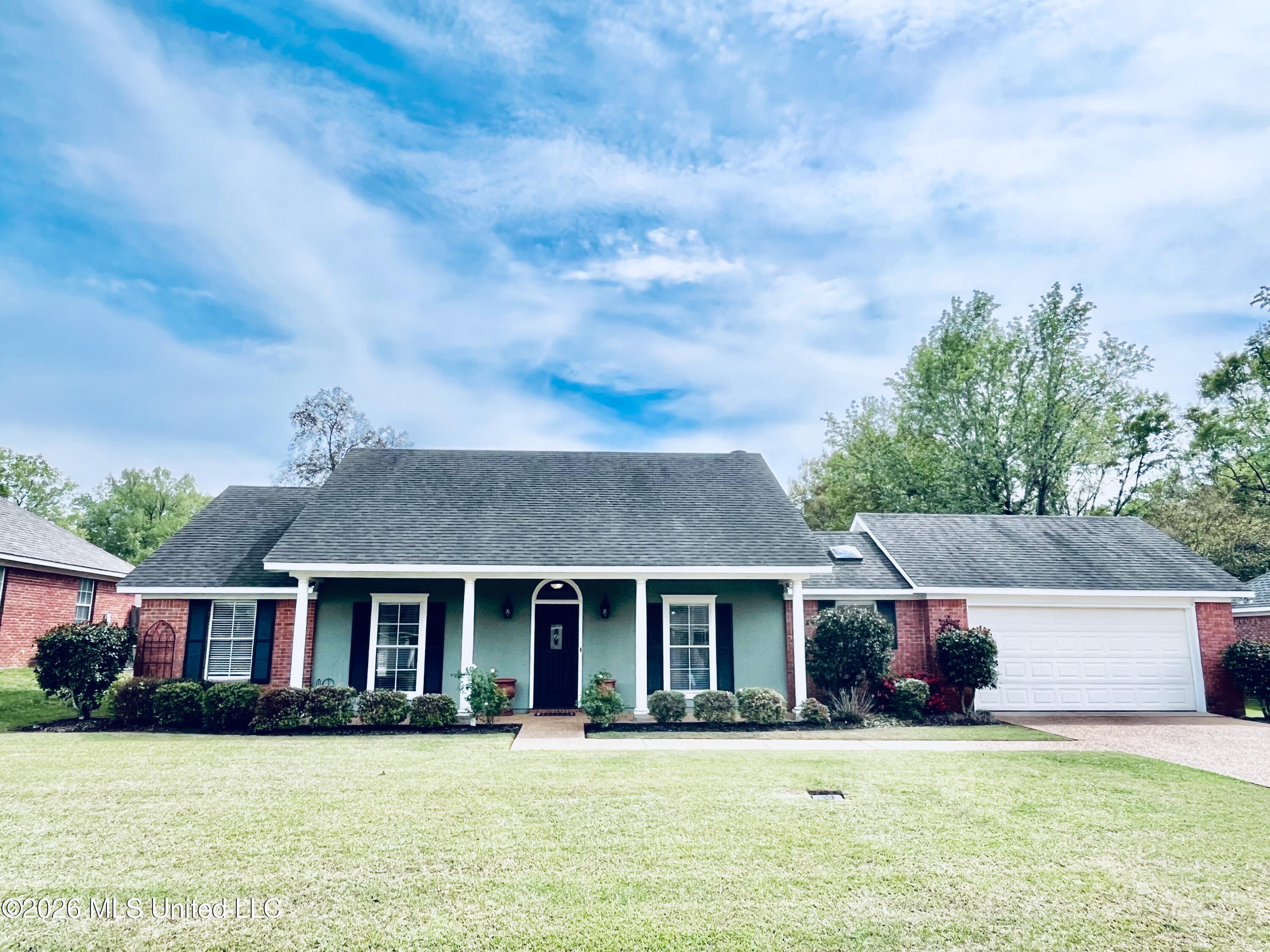 3018 Windwood Cir