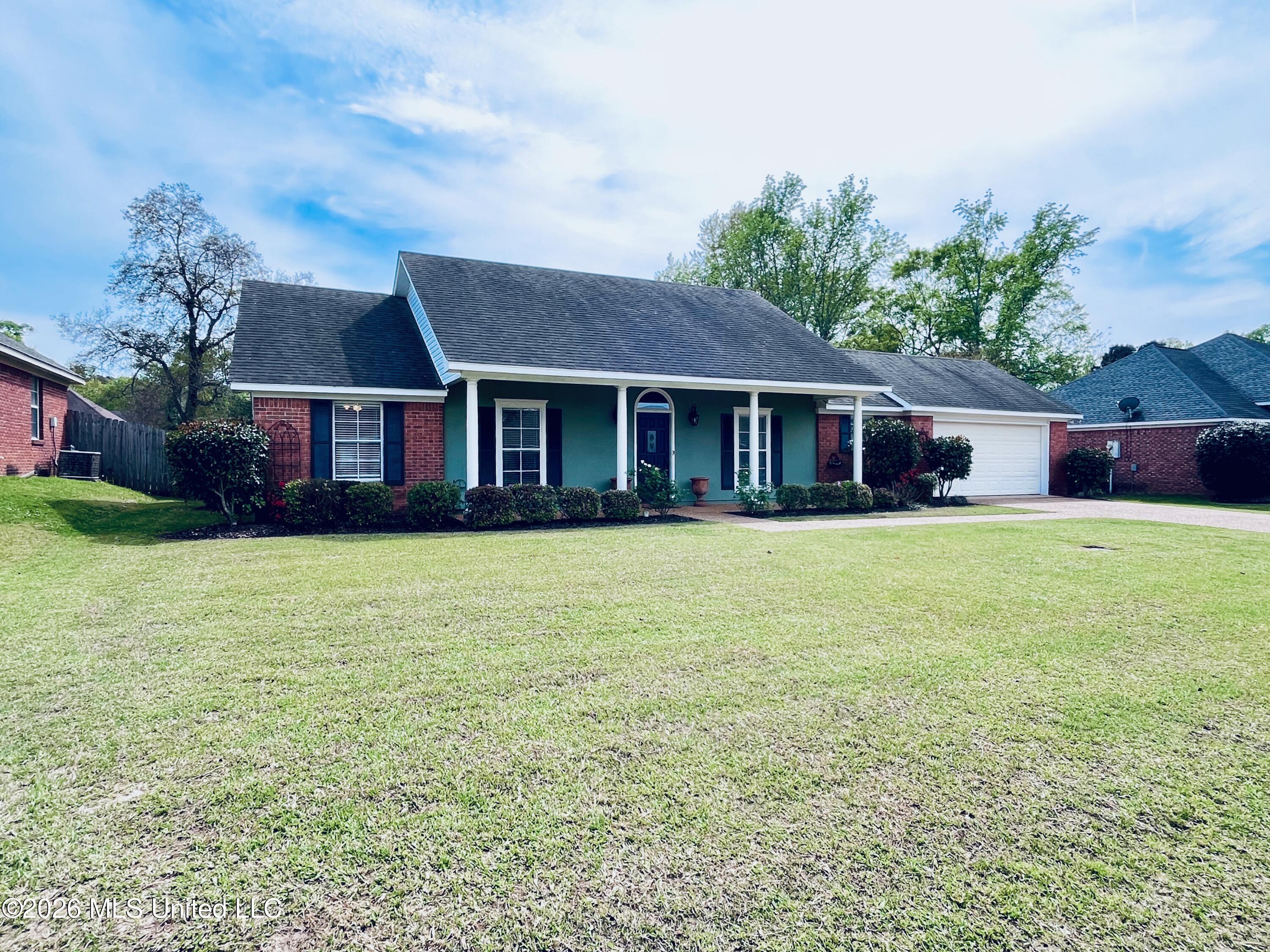 3018 Windwood Circle Flowood, MS 39232 - Photo 3 of 39 IMG_2307