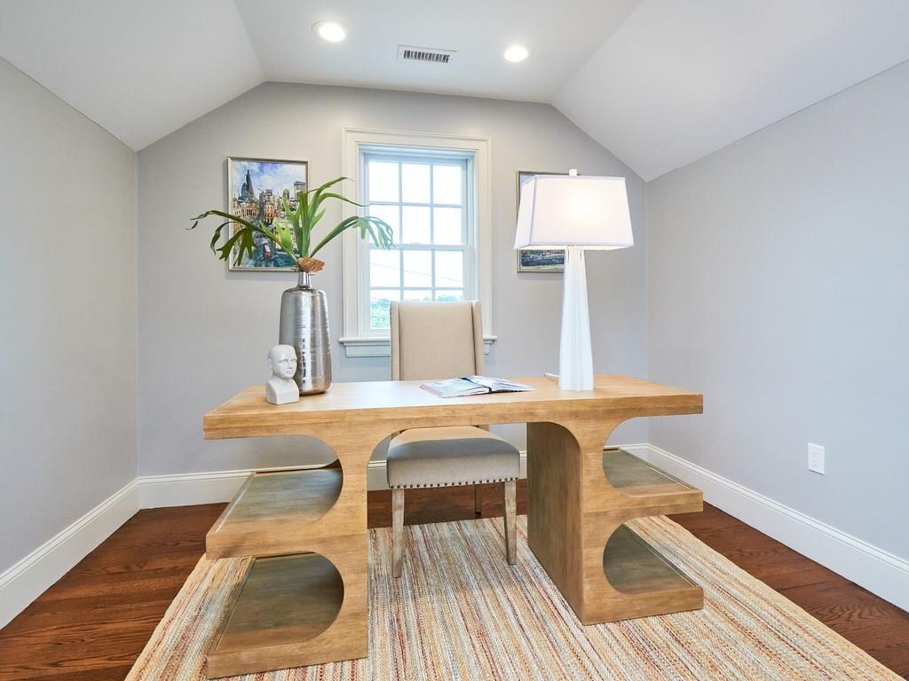 12 Ober Road Newton, MA 02459 - Photo 19 of 42 Gallery Image 19