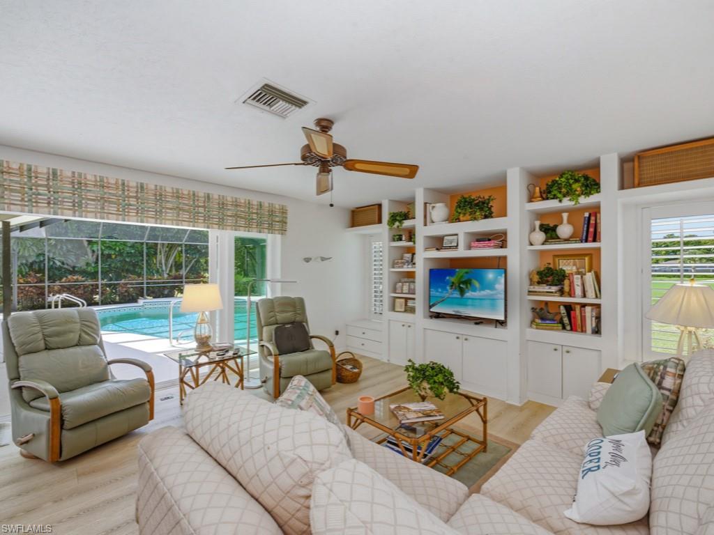 314 Torrey Pines Point Naples, FL 34113 - Photo 9 of 21
