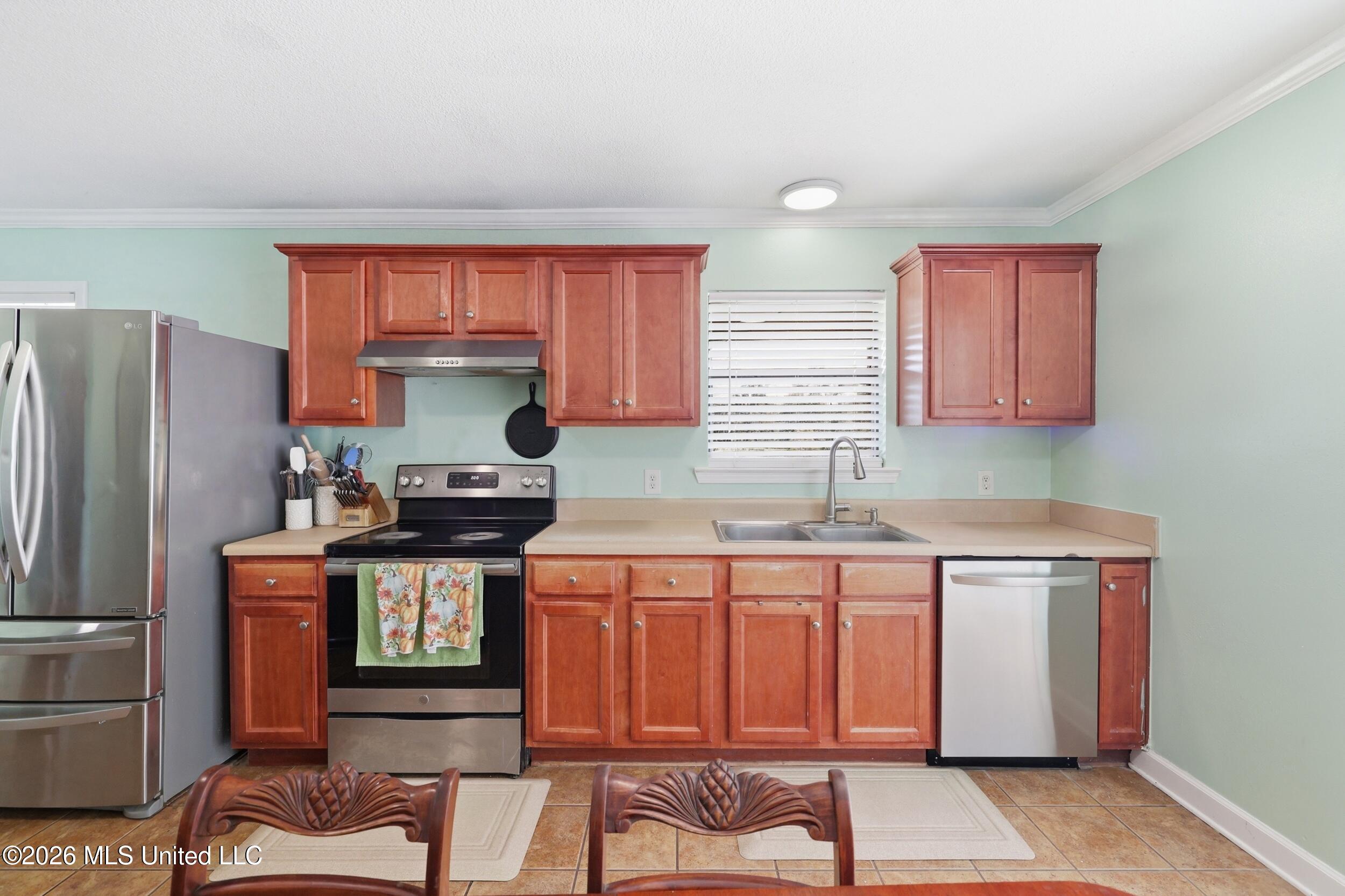 12448 Lorraine Road Biloxi, MS 39532 - Photo 10 of 54 22_r6__6835