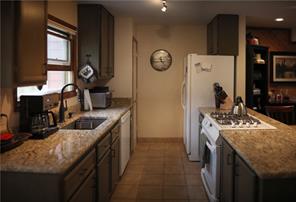 70 Club House Road, Unit 2 Breckenridge, CO 80424 - Photo 5 of 20 Gallery Image 5