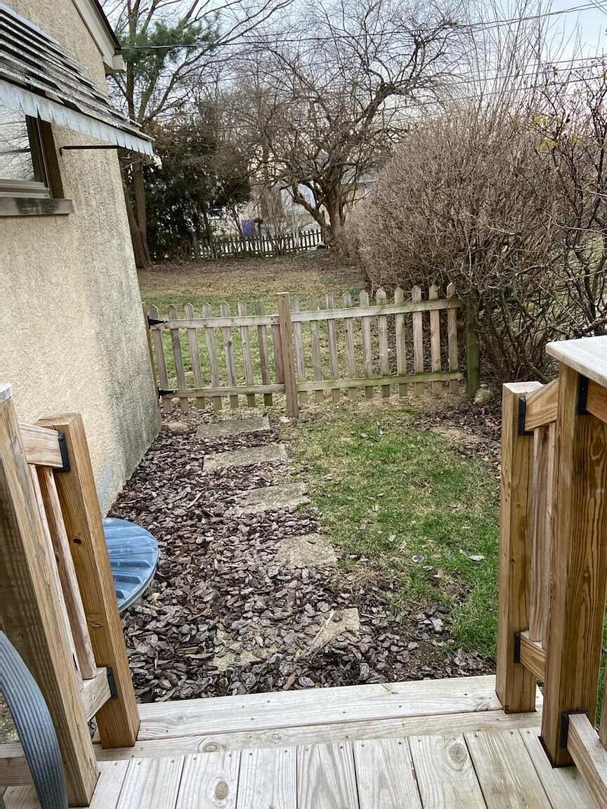 1841 Ridgecliff Road Columbus, OH 43221 - Photo 35 of 39 Side Yard