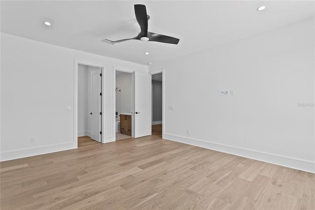 $3,700,000 | 1076 Snell Isle Boulevard Northeast, St. Petersburg, FL 33704