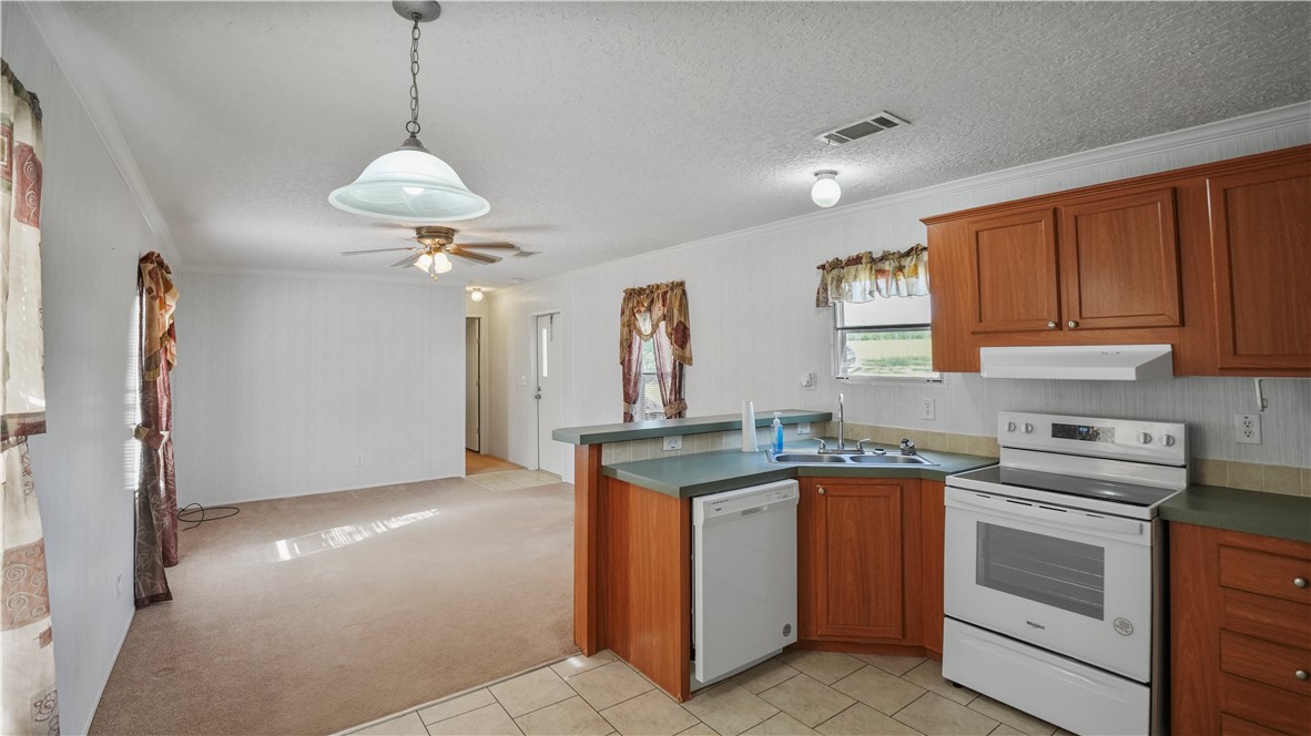 59 Enoch Moody Road Screven, GA 31560 - Photo 10 of 18