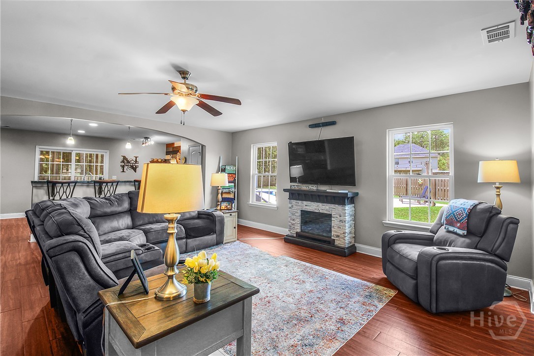 161 Laurel Lane Guyton, GA 31312 - Photo 5 of 48