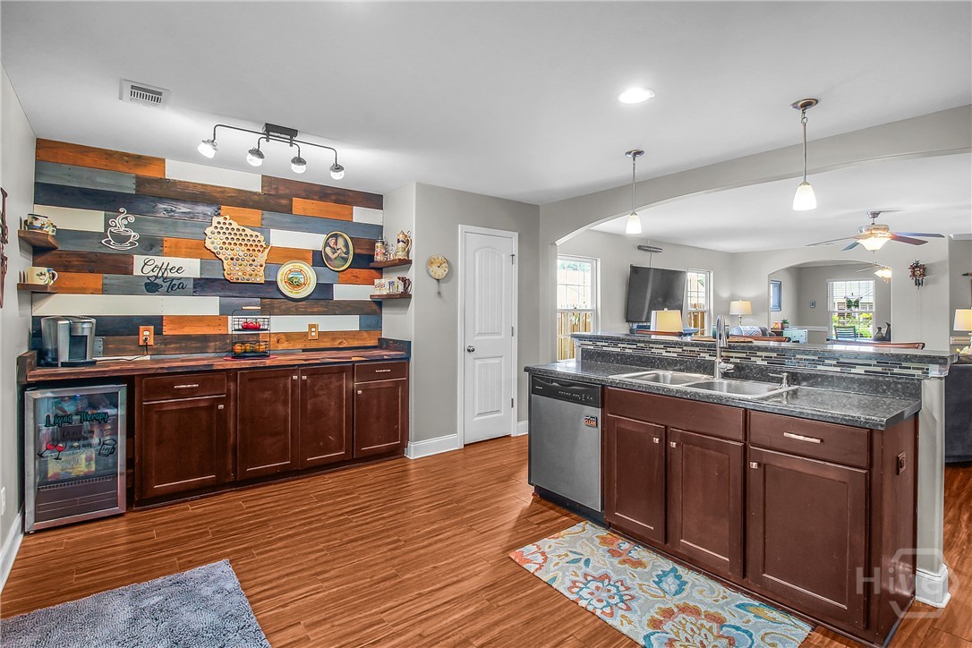 161 Laurel Lane Guyton, GA 31312 - Photo 9 of 48