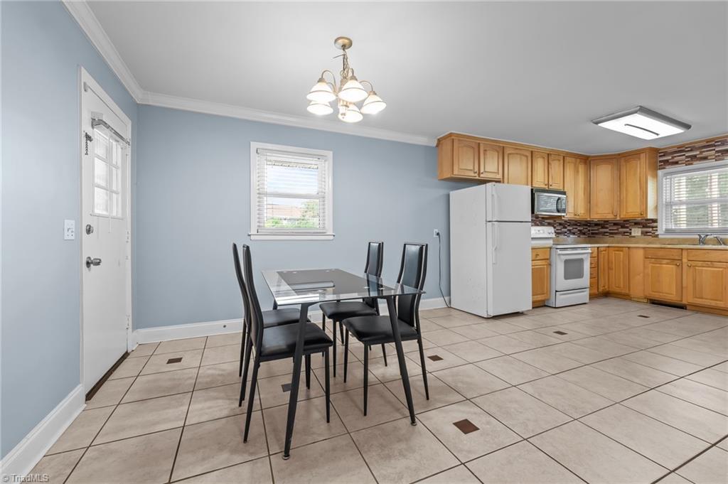464 Camp Road Burlington, NC 27217 - Photo 13 of 38 Gallery Image 13