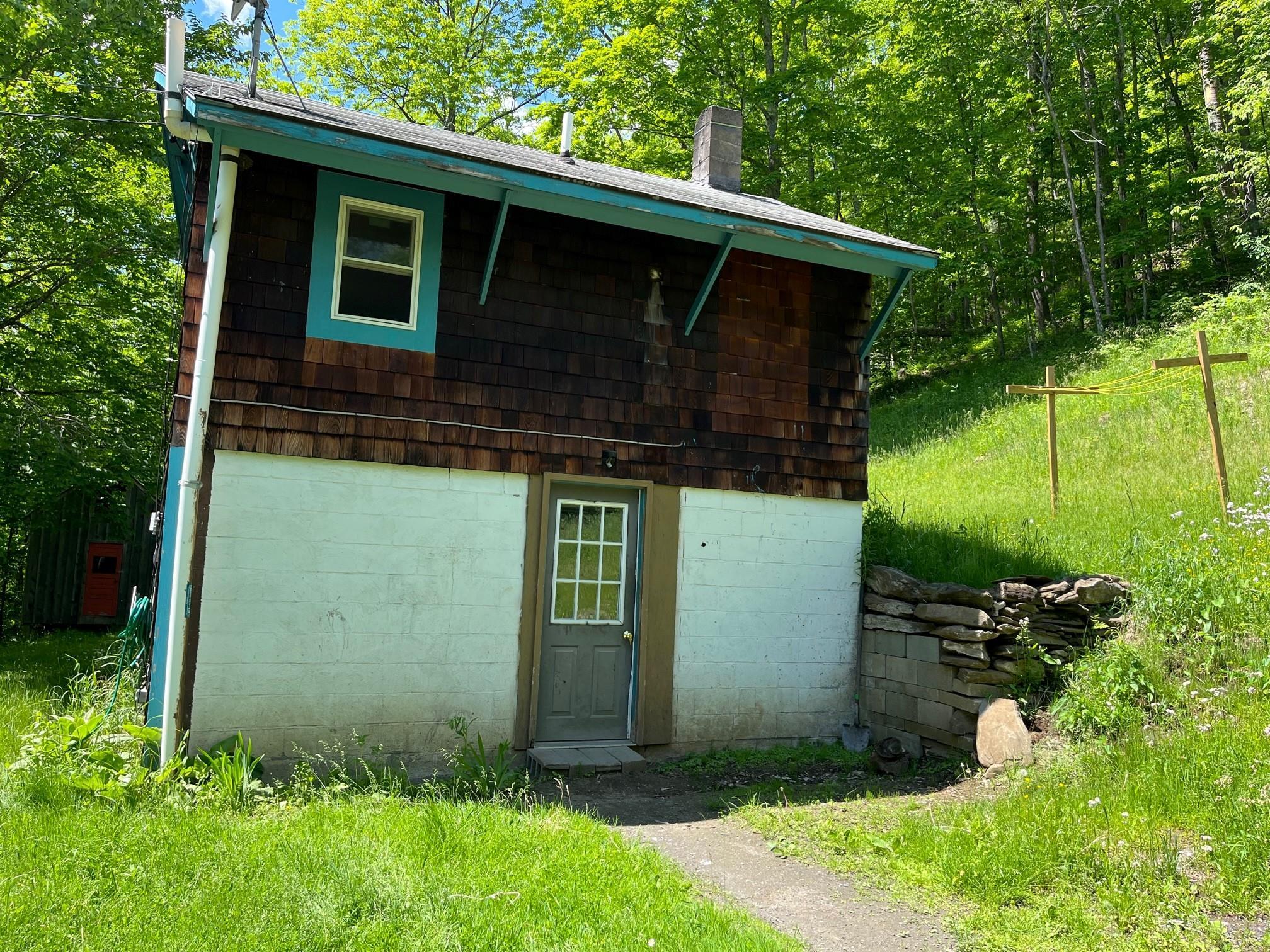 104 Washington Turnpike Chelsea, VT 05038 - Photo 4 of 11
